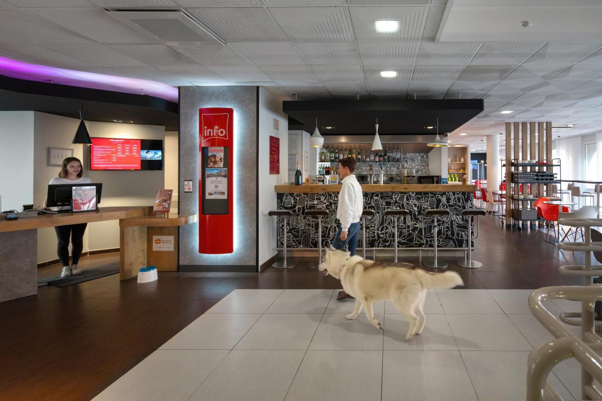Ibis Epernay Centre Ville Exterior foto